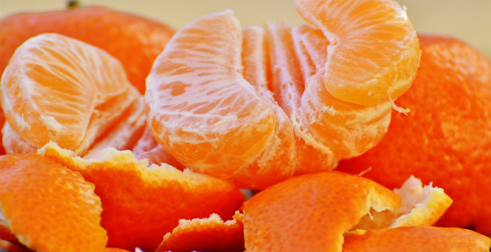 橘子上的白丝能吃吗